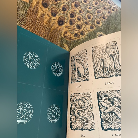 CELTIC TOTEM ANIMALS Book and Cards by John Matthews - Picture 8 of 14